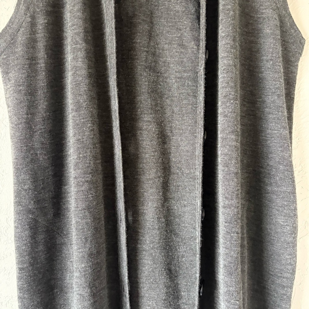 Vintage Boundaries Studio Sleeveless Wool Blend Long Vest | Button Front | l 12 - Picture 4 of 12